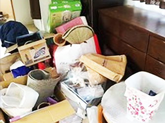 小千谷市のお客様 Mさんの不用品回収前の部屋の画像